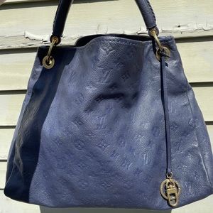 Louis Vuitton Monogram Empriente Artsy handbag